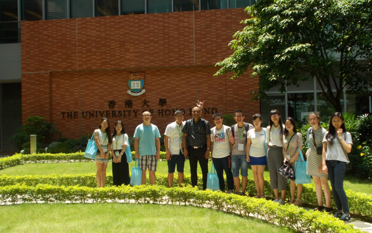 Group_tour_HKU